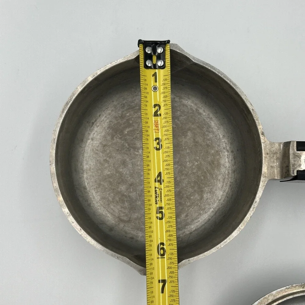 Vintage Magnalite 1 Qt Quart Sauce Pan Double Spout Silver Made In USA Cookware